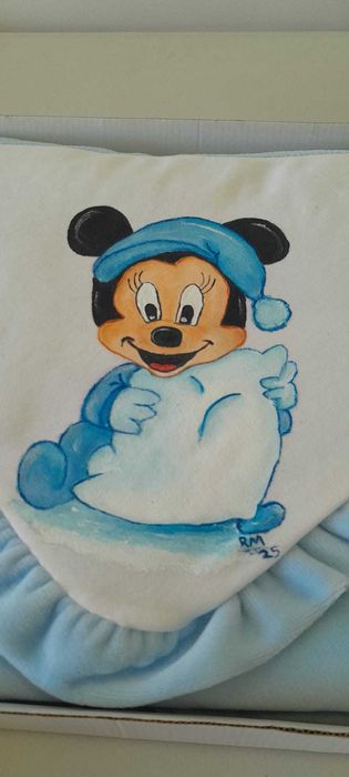 Manta de bebé azul, pintado á mão