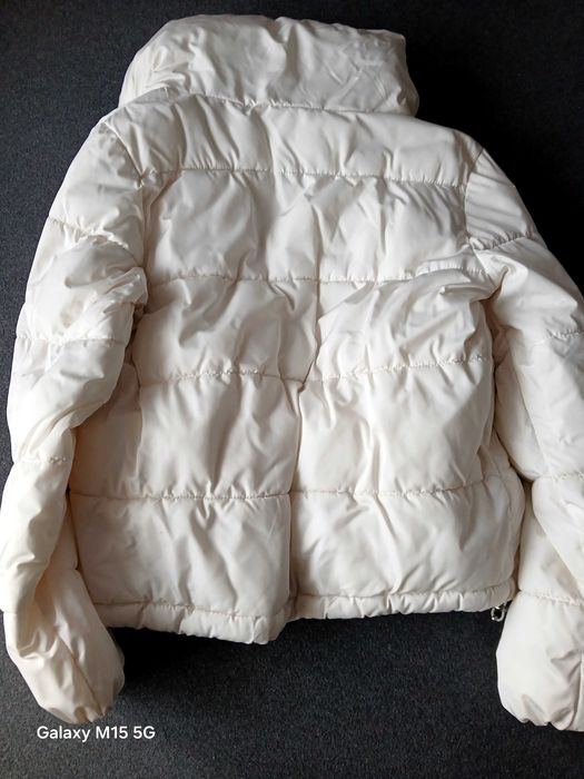 Kurtka zimowa stradivarius S