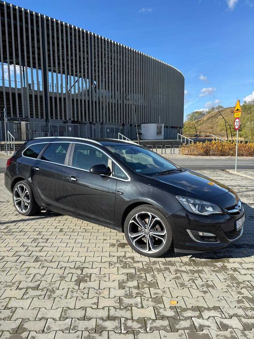 Opel Astra J 2.0 CDTI Sports Tourer diesel combi