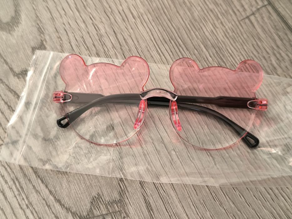 Nowe okulary przeciwsłoneczne różowe misie