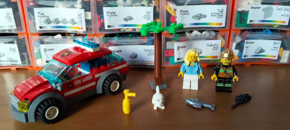 Lego City 60001 Fire Chief Car