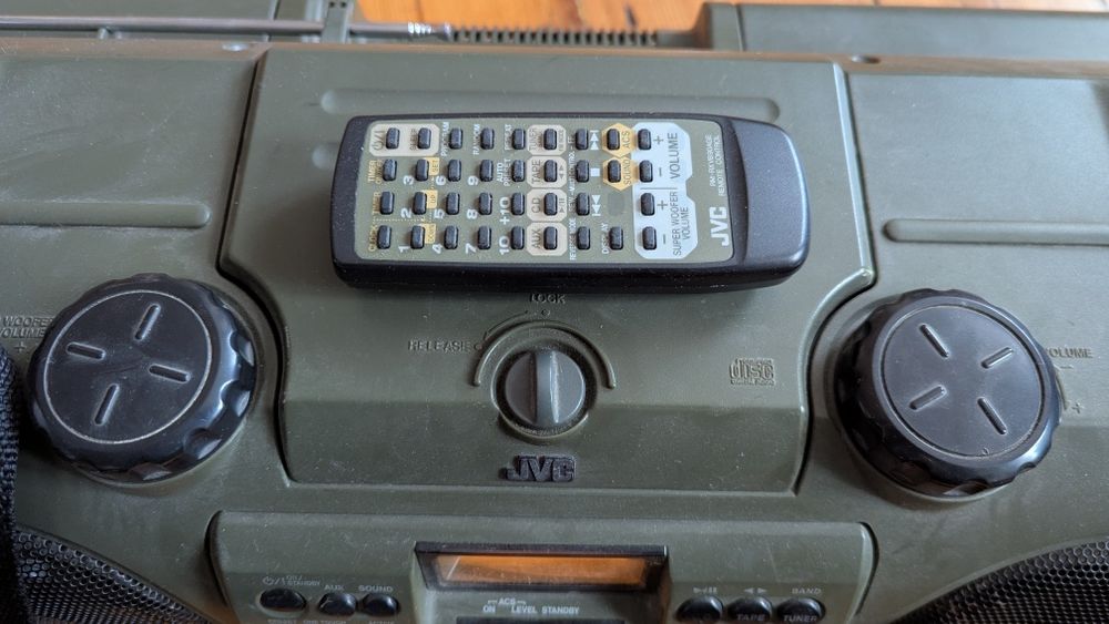 Boombox JVC RV-B90 AG