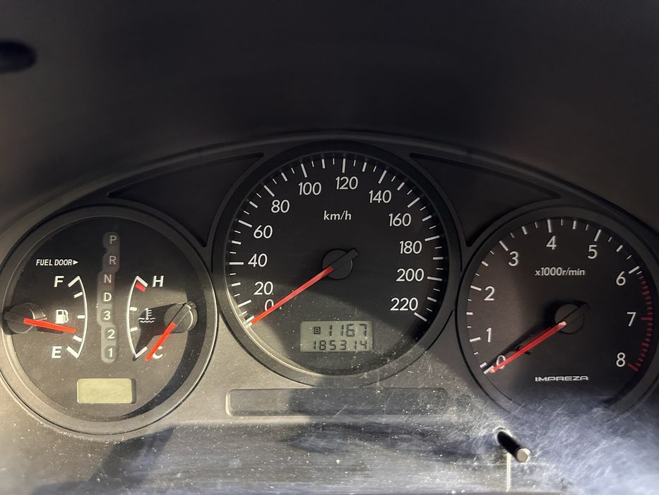 Subaru impreza 1,6 автомат, повний привід