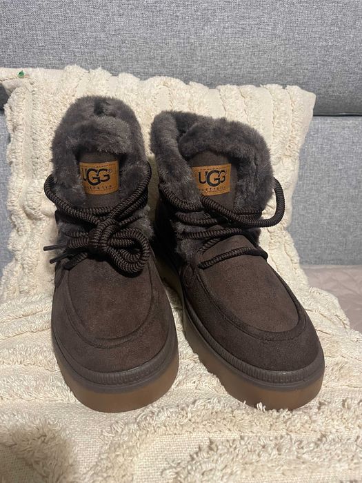 Buty damskie  UGG roz 38,39,40