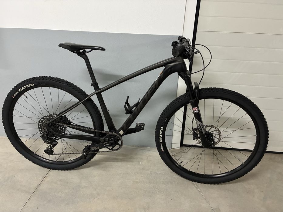 Bicicleta Coluer Poison Performance Full Carbon 29