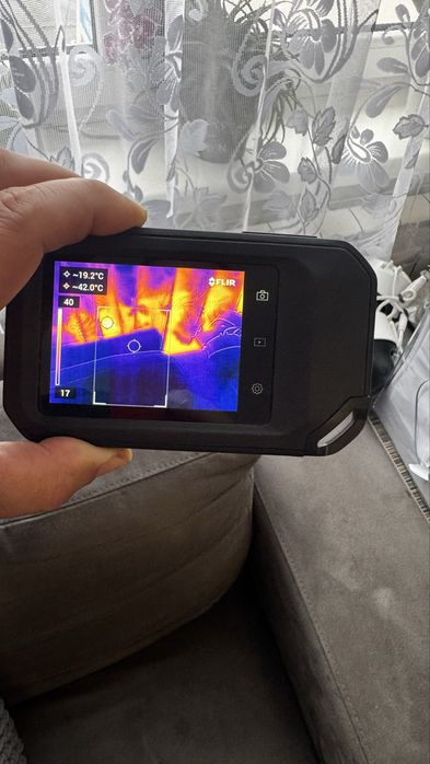 Profesjonalna kamera termowizyjna FLIR C3-X wifi