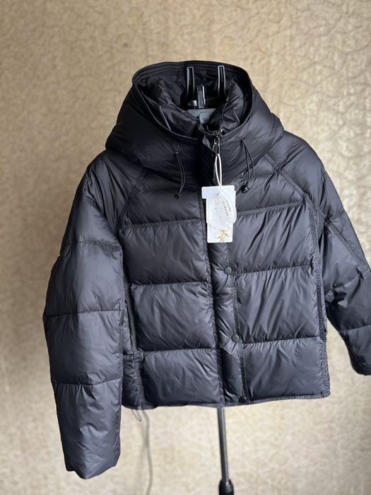 Пуховик пуфер жіночий