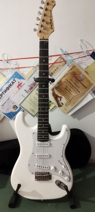 Sprzedam gitarę elektryczną