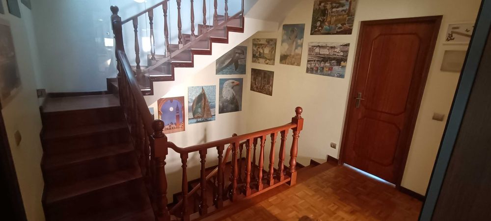 Moradia T4 para venda em Canelas - Vila Nova de Gaia