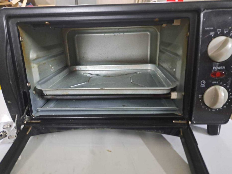 Продається міні електрична піч вживана в хорошому стані: 700 грн ...