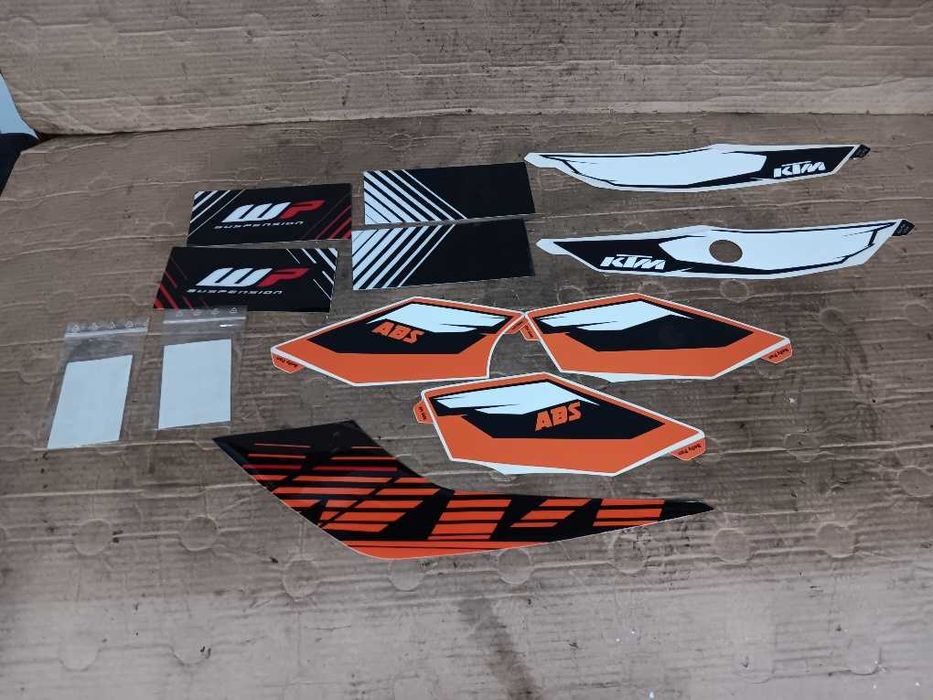 Kit de autocolantes KTM Duke 125 versão 2013 a 2016