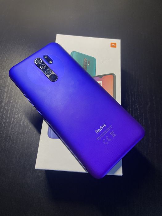 Телефон redmi 9,в майже ідеальному стані(все зображено на фото).