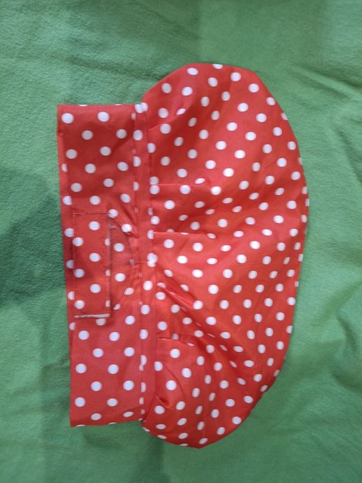 Mochila do Mickey com avental, touca e luva da mini