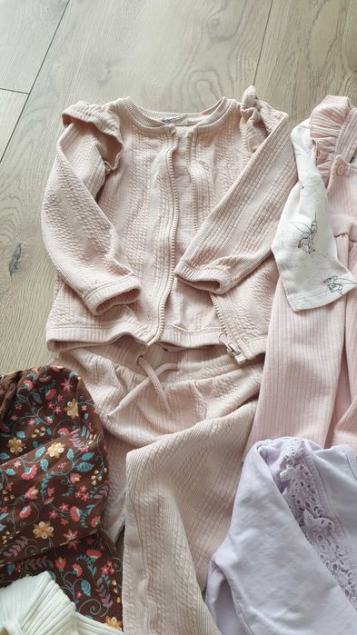 Paka ubranek dla dziewczynki