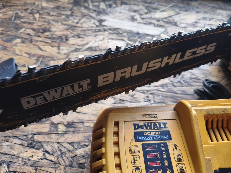 Piła łańcuchowa DeWalt dcm575 Aku 6ah ładowarka flexvolt