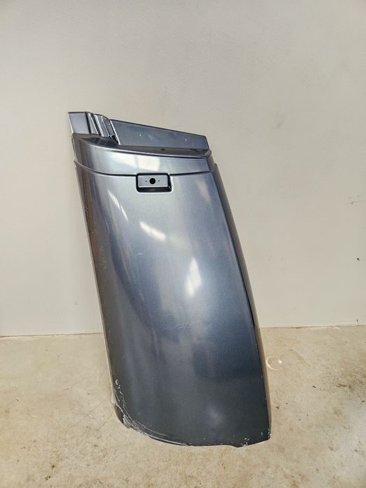 Hobby maskownica przednia prawa górna do przyczepy kempingowej