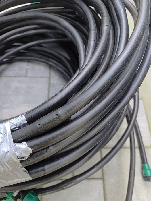 Wąż kroplujący linia nawadniająca