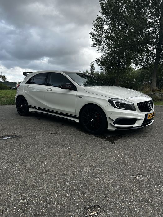 Mercedes Benz A45 Amg