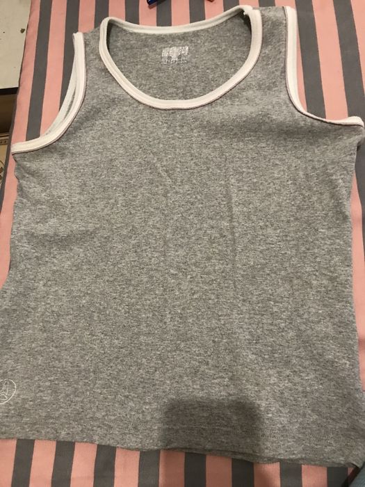 жіноча майка футболка