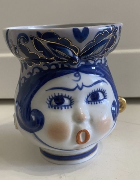 Фарфор . Одарка Коростень Трегубова