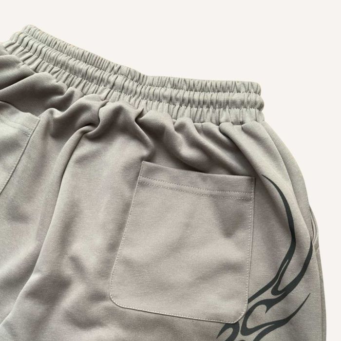 Сучасні стильні широкі штани сірі з написом oversize sweatpants