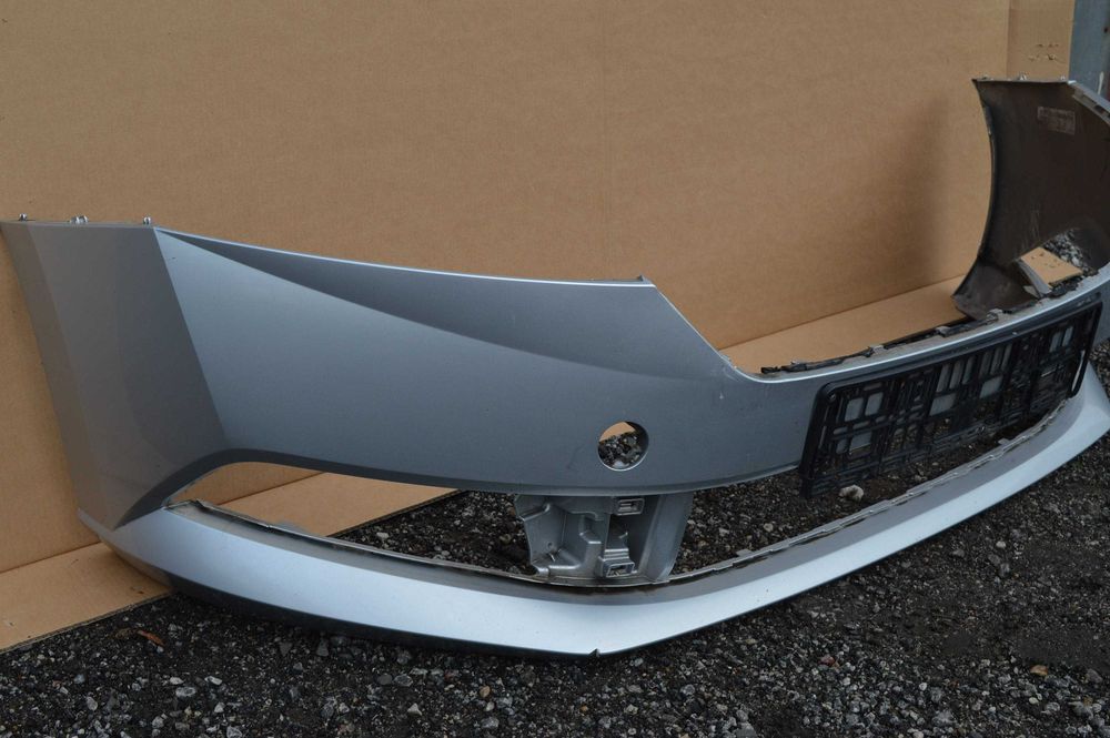 Skoda Fabia III 3 Lift 6V0 Zderzak Przód Przedni