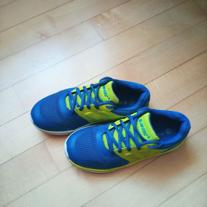 Buty sportowe Hi-Tec roz 33