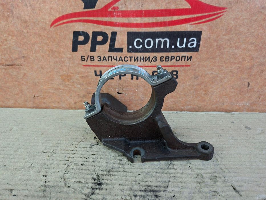 Ford Kuga II Mk2 12-19 1.5 1.6 B кронштейн опора полуоси BG91-3K305-AC