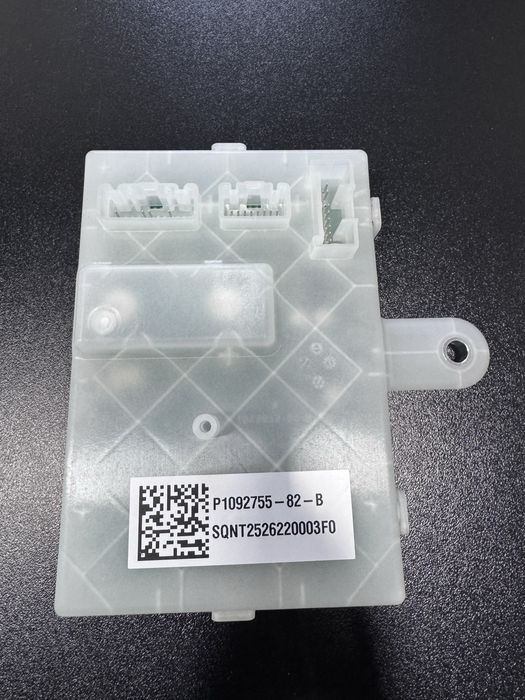 Блок-Ретрофіт 00в/82в CCS2 на Тесла 3.Y.