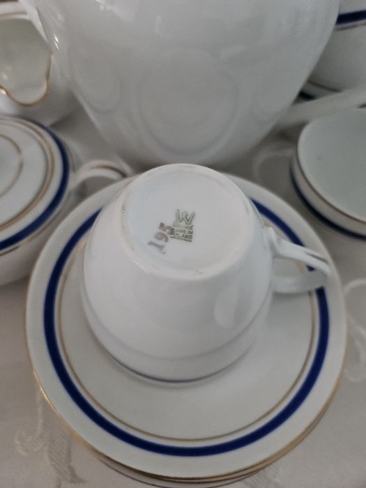 Porcelana komplet 17 elementów Chodzież