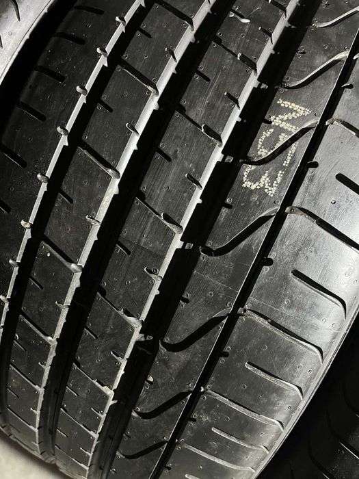 315/35/21+285/40/21 R21 Pirelli PZero 4шт новые