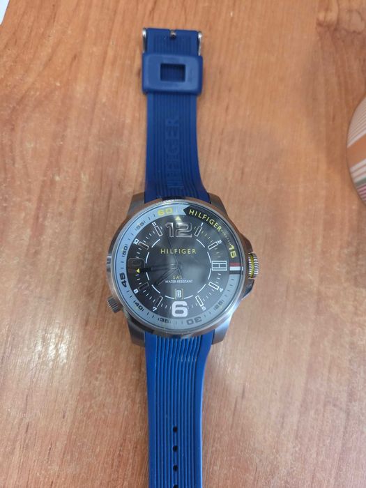 Zegarek Tommy Hilfiger TH.229.1.34.1519