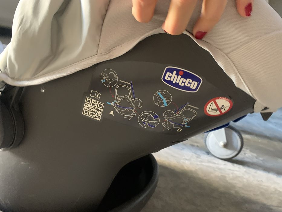 Carrinho e Ovo Chicco