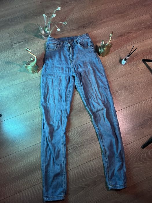 Продам джинси, стан новий