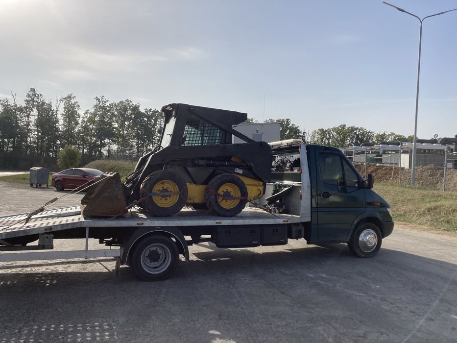 Послуги оренда міні-навантажувача