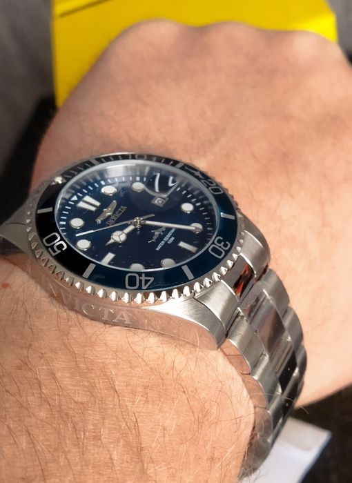 Invicta 30807 43 мм акула - молот