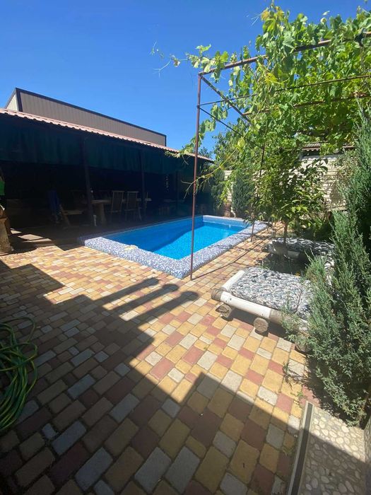 Сдам долгосрочно дом на 16 фонтана/Дубовая Роща