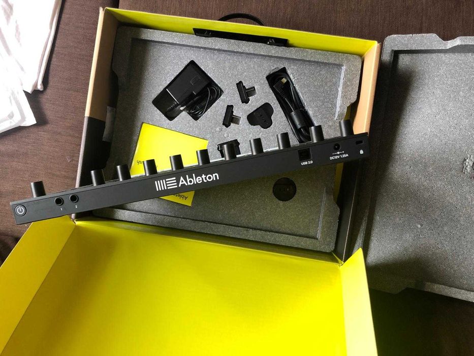 真*夜様 中古 ableton push2 真*夜様 中古 ableton push2 真*