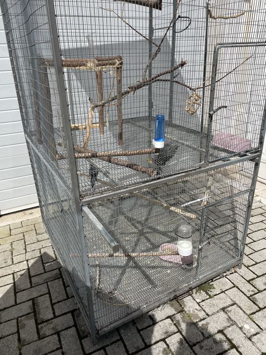 Gailola de ferro e inox