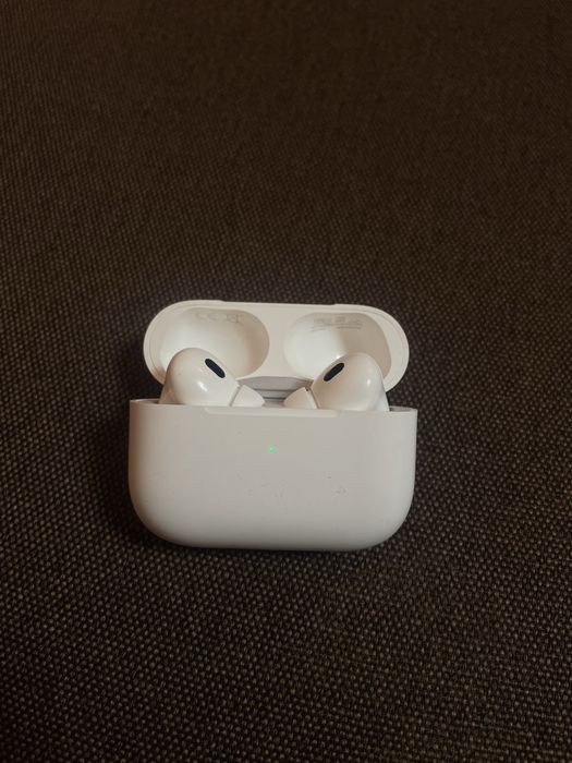 Airpods pro 2.