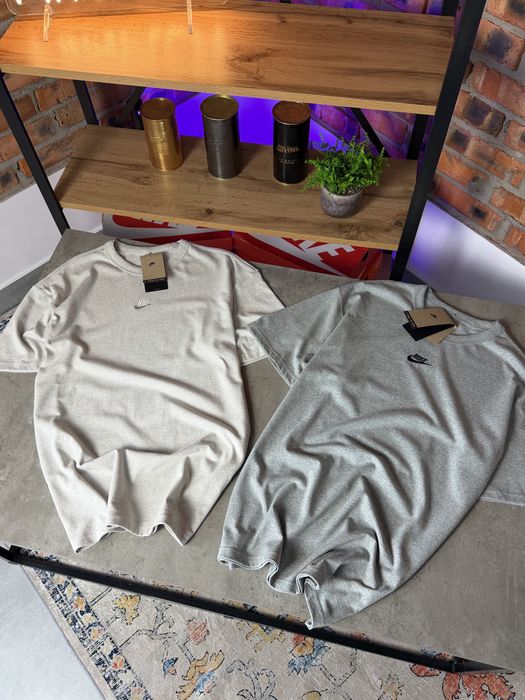 Футболка Nike Premium Essentials Оригінал!