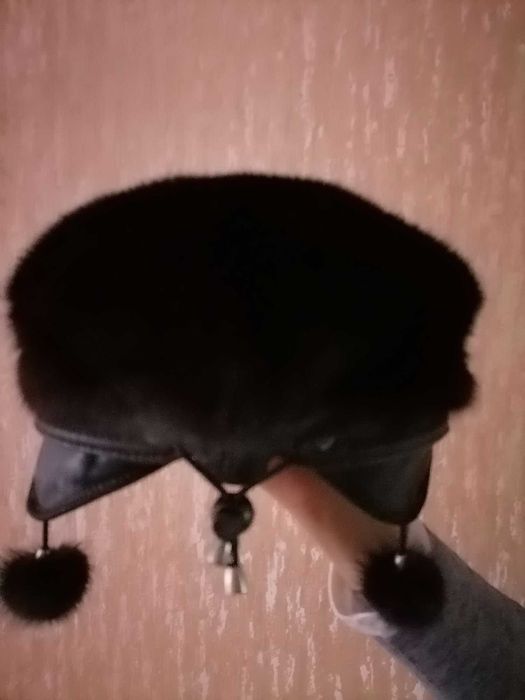 Берет из цельной натуральной норки (фабричный)