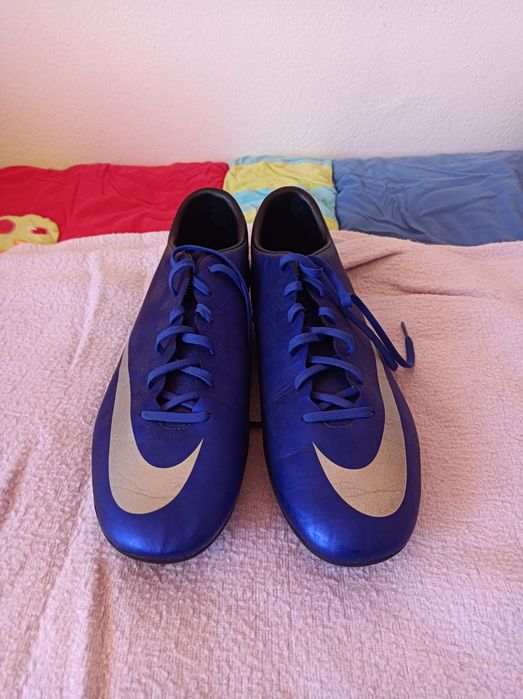 Botas de futebol CR7