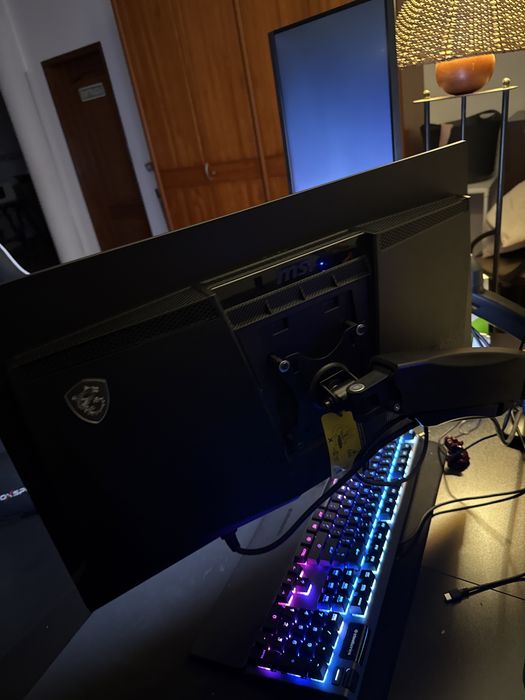 Monitor Gaming MSI 2k MAG 271QPX QD-OLED