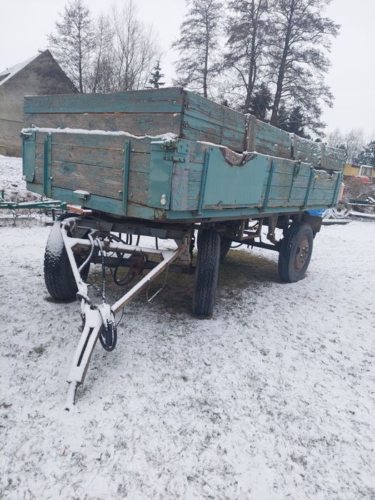 Przyczepa d 35 d732 wywrotka