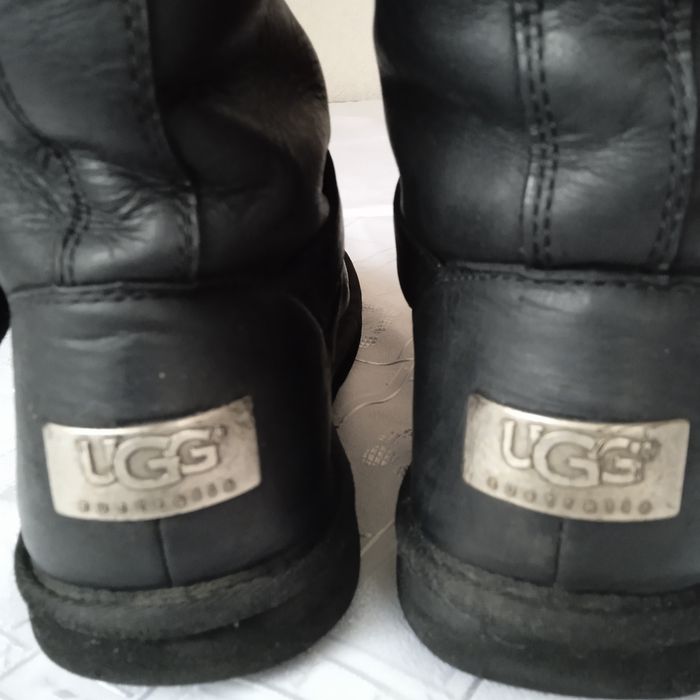 Skóra naturalna kożuch r 38 czarne UGG