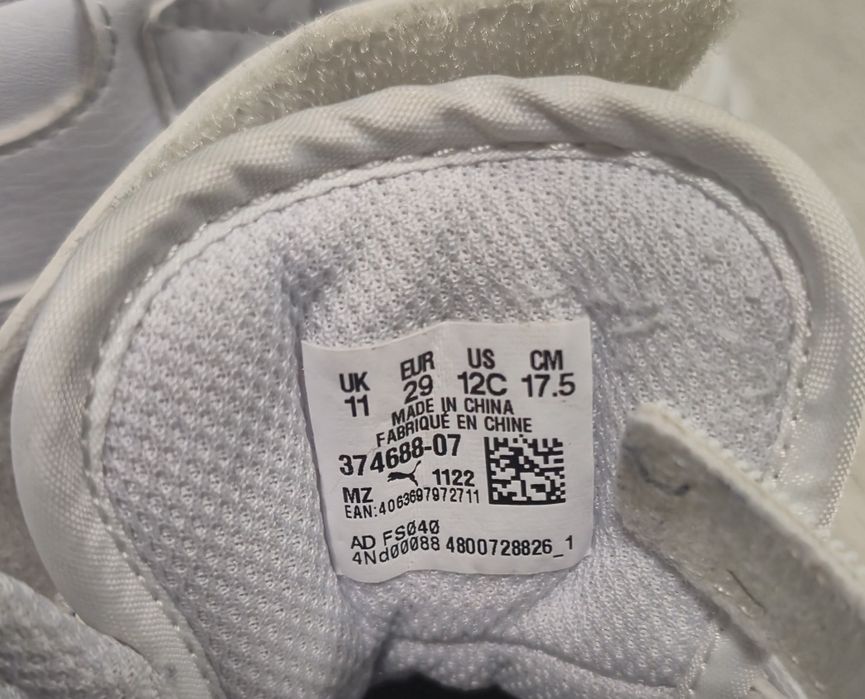 PUMA кросівки дитячі 28 розмір