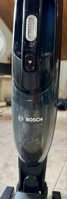 Aspirador Vertical BOSCH BCHF220B