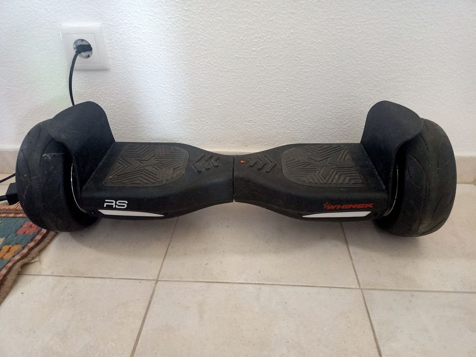 Hoverboard - Whinck