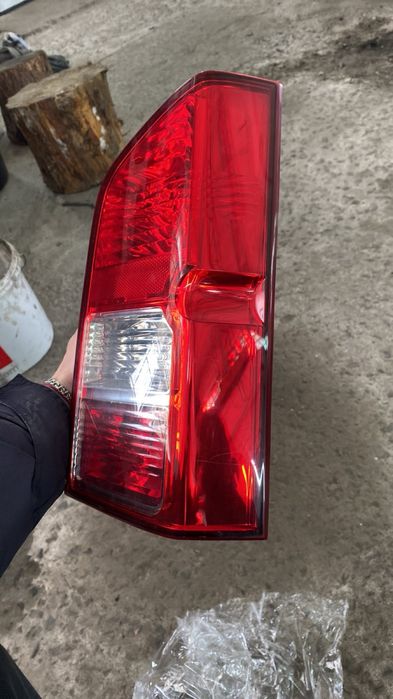 Задний фонарь Стоп Nissan Pathfinder R51 стопи Ниссан